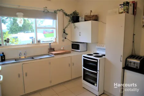 2/1 Grant St, Havenview, TAS 7320
