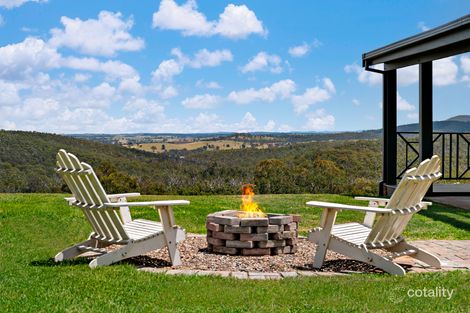 105 Rankines Rd, St Andrews, VIC 3761