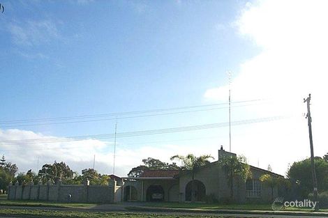 32 Parade Rd, South Bunbury, WA 6230