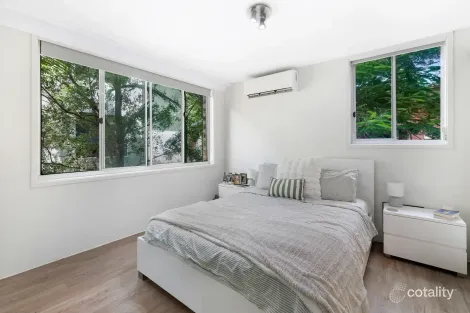 Property photo of 3/24 First Avenue Broadbeach QLD 4218