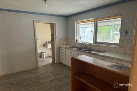 Property photo of 55 Embleton Avenue Embleton WA 6062