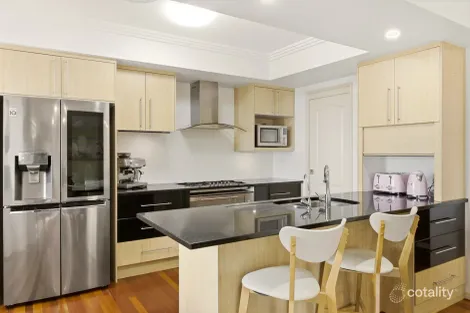 Property photo of 1/580 Esplanade Urangan QLD 4655