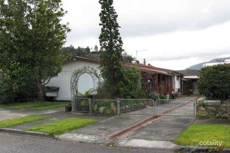 2 Huxley Cres, Queenstown, TAS 7467