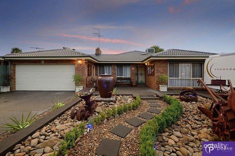 Property photo of 31 Paramount Way Pakenham VIC 3810