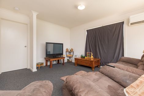 Property photo of 5 Immacolata Rise Red Cliffs VIC 3496