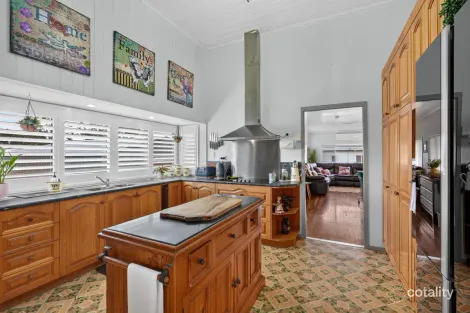 Property photo of 9 Union Street Torbanlea QLD 4662