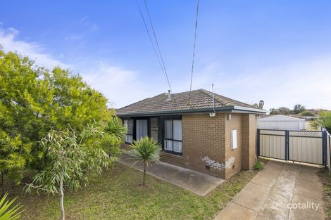 Property photo of 18 Bridgeford Crescent Melton South VIC 3338