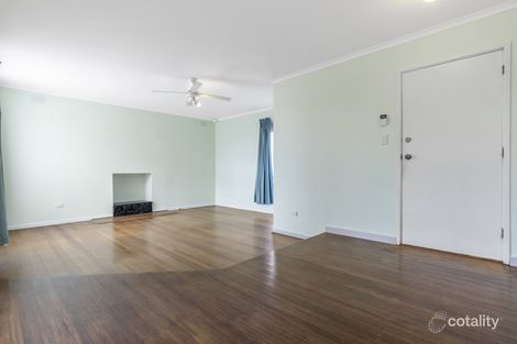 Property photo of 18 Bridgeford Crescent Melton South VIC 3338