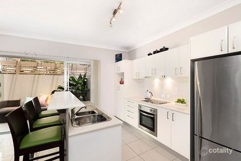 Property photo of 1/159 Clarence Road Indooroopilly QLD 4068