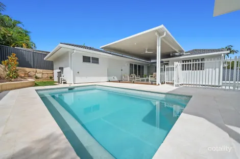 Property photo of 17 Wallaroo Way Ashmore QLD 4214