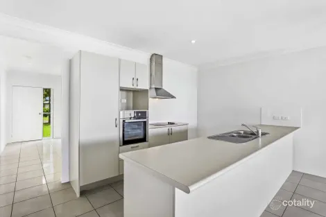 Property photo of 2 Tyenna Close Bentley Park QLD 4869