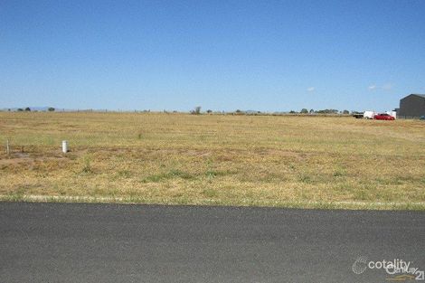 Property photo of 13 Rodeo Drive Hillvue NSW 2340