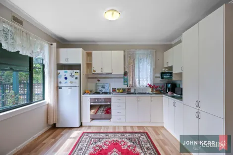 Property photo of 27 Phillip Street Moe VIC 3825