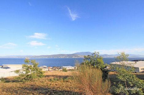 Property photo of 44 Spinnaker Crescent Tranmere TAS 7018