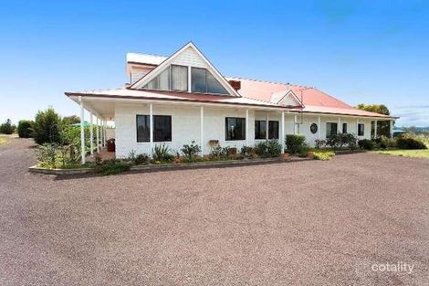 29 Dodemaide Cct, Merrimu, VIC 3340