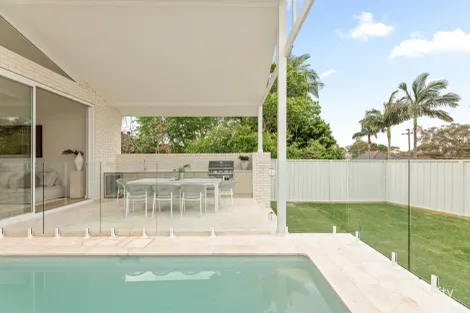 Property photo of 6 Kiwong Street Yowie Bay NSW 2228