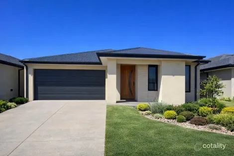 8 Sesame St, Fraser Rise, VIC 3336