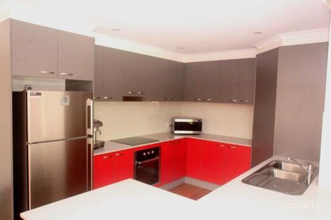 Property photo of 2/62 Belbourie Crescent Boomerang Beach NSW 2428