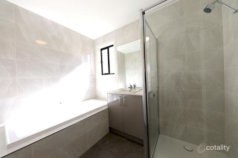 Property photo of 52 Bridgewater Parkway Wallan VIC 3756