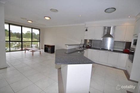 Property photo of 1035 Lakeview Terrace Benowa QLD 4217