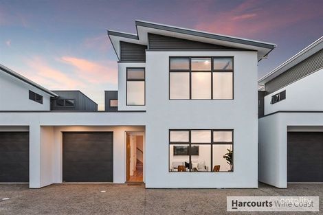 Property photo of 17 Anderson Avenue Port Noarlunga SA 5167