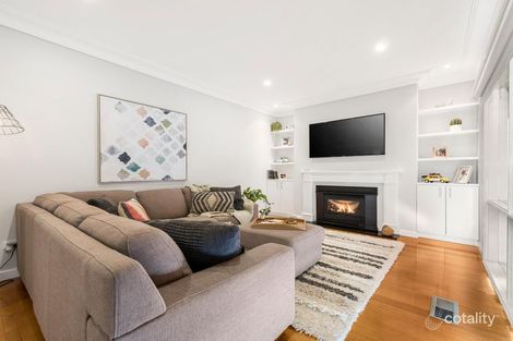 Property photo of 12 Hinkler Avenue Macleod VIC 3085