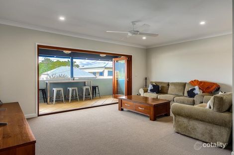 Property photo of 70 Hawthorne Street Woolloongabba QLD 4102