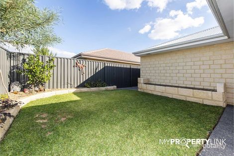 Property photo of 27 Tramontane Approach Dayton WA 6055