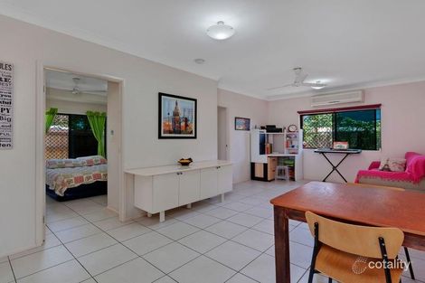 Property photo of 2/108 Callaghan Street Mooroobool QLD 4870