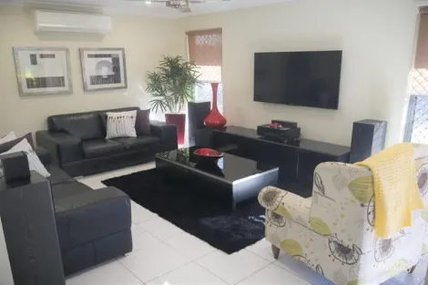 Property photo of 41 Darryl Crescent Kingaroy QLD 4610