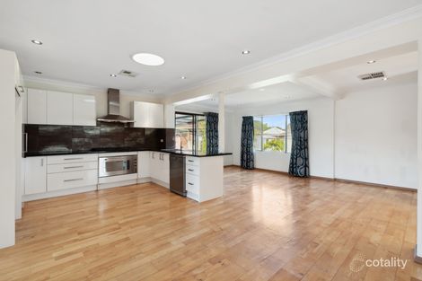 36 Whimbrel St, Stirling, WA 6021