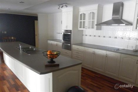 Property photo of 14 Avery Court Dundowran Beach QLD 4655