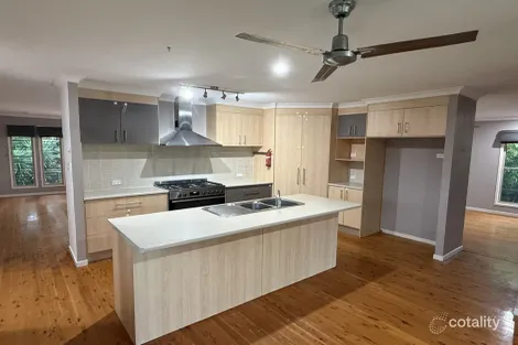 Property photo of 7 Rural View Court Craignish QLD 4655