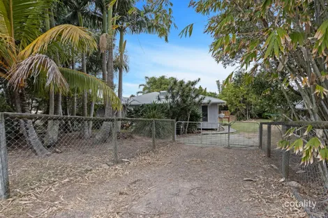 Property photo of 7 Rural View Court Craignish QLD 4655