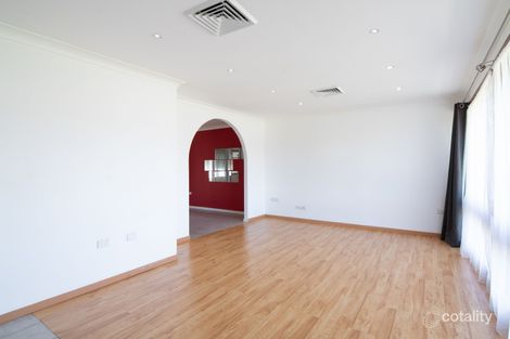 Property photo of 9 Hourglass Glen St Clair NSW 2759