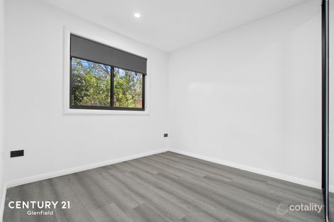 Property photo of 34 Grevillea Crescent Macquarie Fields NSW 2564