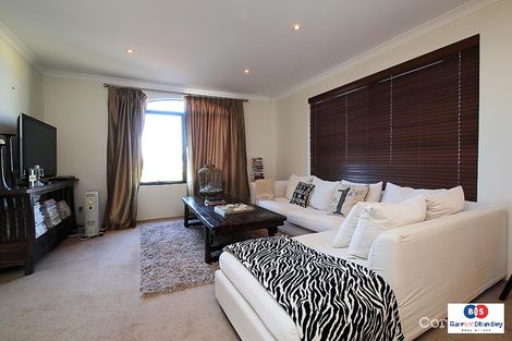 Property photo of 8 Comet Mews Australind WA 6233