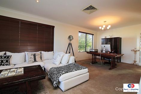 Property photo of 8 Comet Mews Australind WA 6233