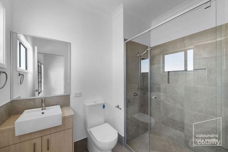 Property photo of 30 Gabbie Crescent Nirimba QLD 4551