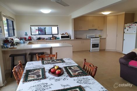 Property photo of 31 Petrel Avenue River Heads QLD 4655