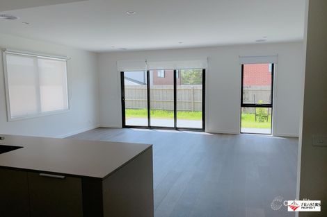 Property photo of 17 Rustic Avenue Burwood East VIC 3151