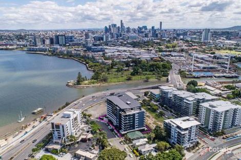 803/8 Hunt St, Hamilton, QLD 4007