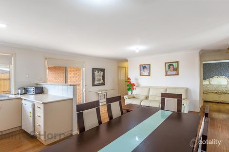 Property photo of 19 Elvery Court Middle Ridge QLD 4350