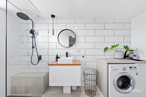 Property photo of 54/13-27 Fairway Drive Clear Island Waters QLD 4226