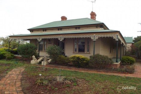 7 Lowenstein St, Maryborough, VIC 3465