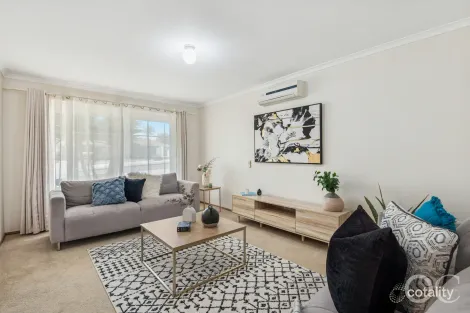 9 St Albans Rd, Woodcroft, SA 5162