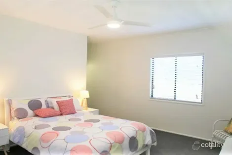 Property photo of 16 Hill Street Bongaree QLD 4507