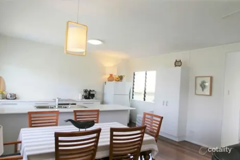 Property photo of 16 Hill Street Bongaree QLD 4507