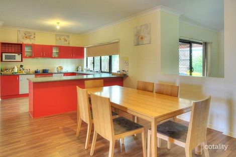 Property photo of 20 Sungold Place Eight Mile Plains QLD 4113