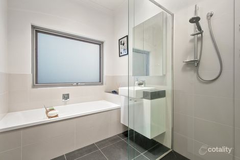 Property photo of 34 Frudal Crescent Knoxfield VIC 3180
